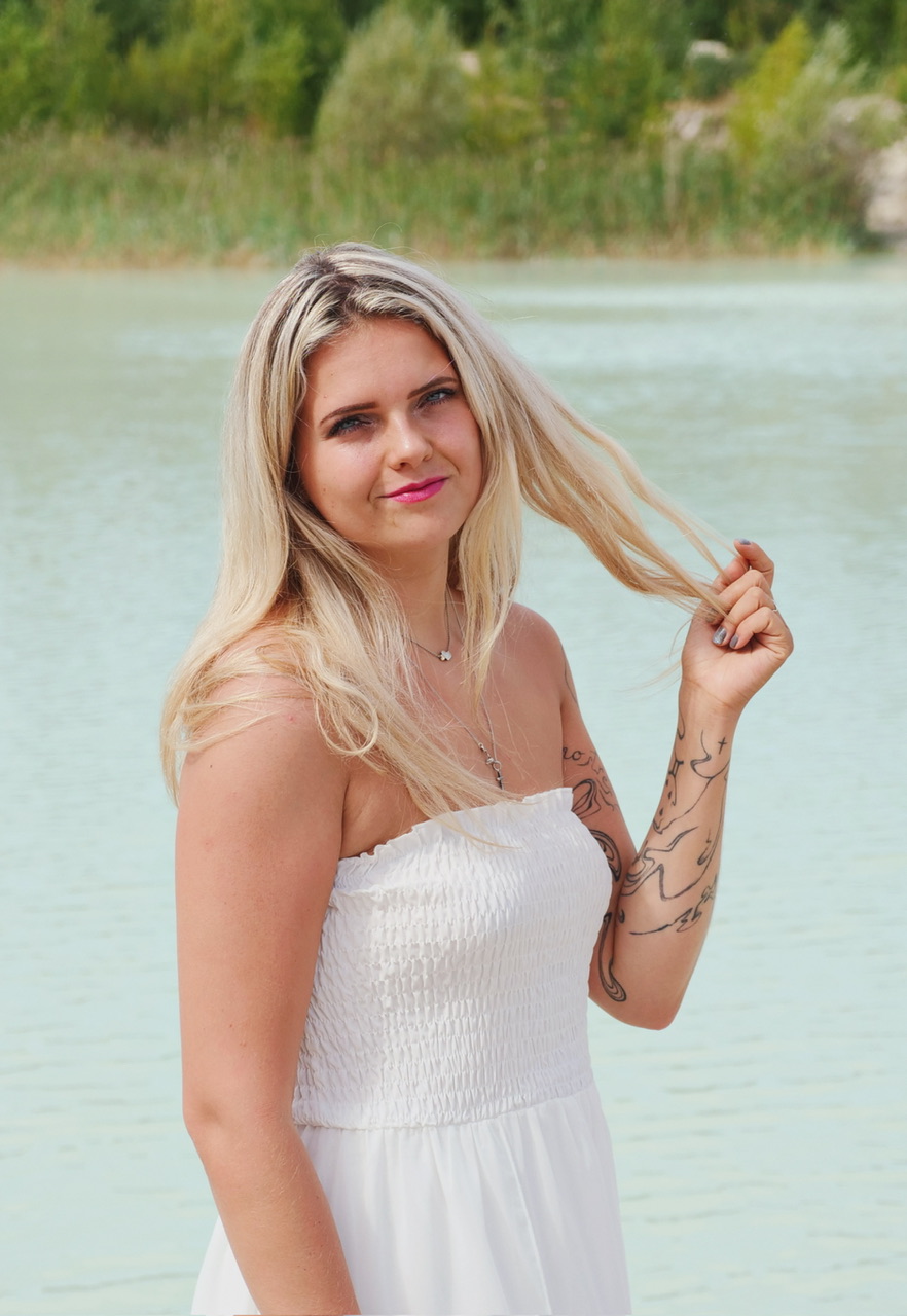 Portrait by the lake